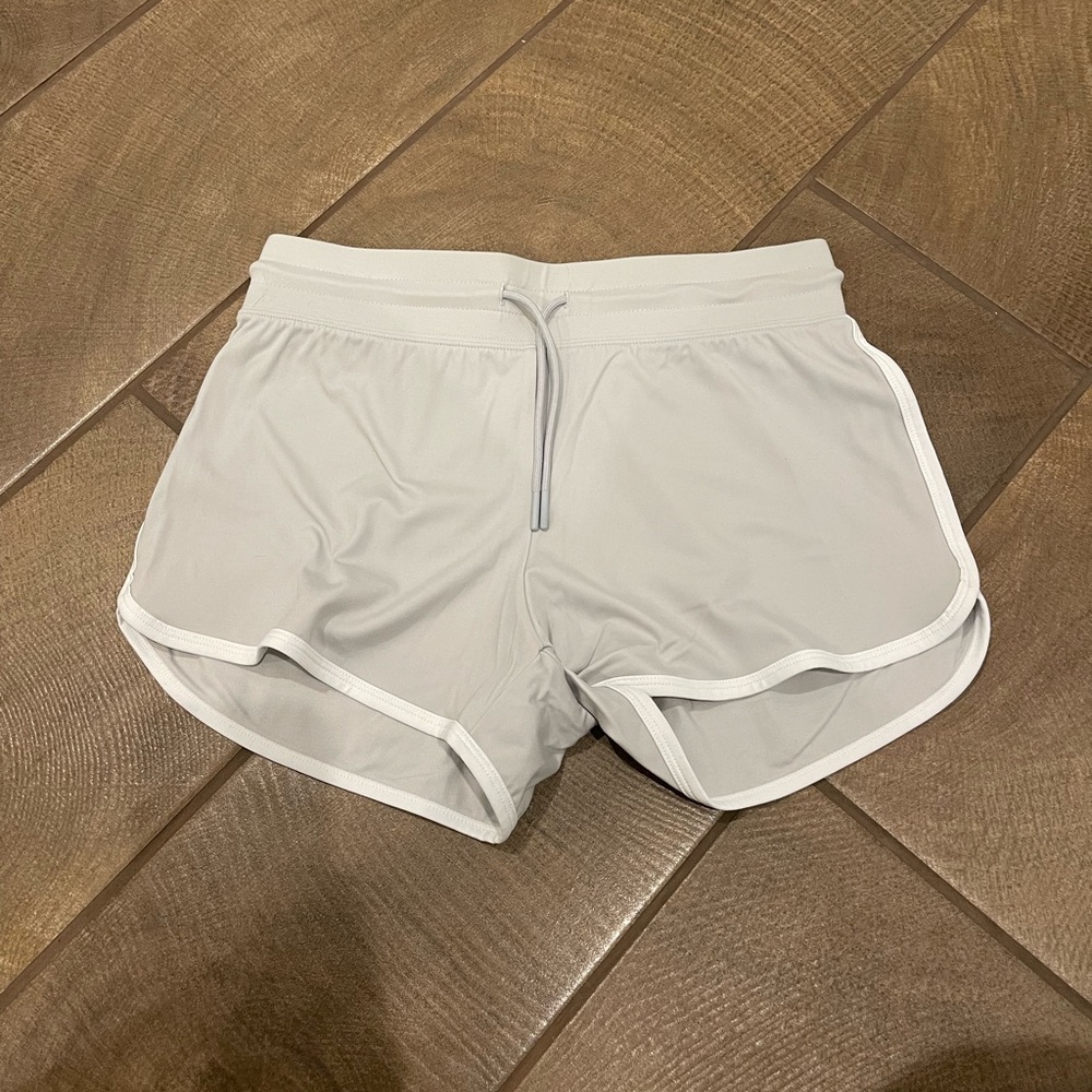 Alphalete Light Gray Women's Athletic Shorts